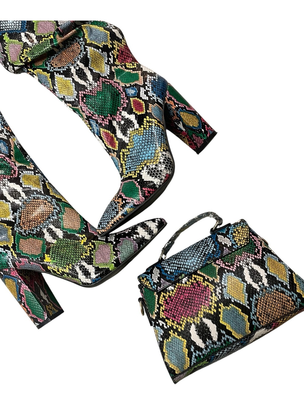 Trendy Retro Style Colorful Snakeskin Boots & Matching Purse Bundle - Picture 3 of 7